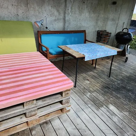 Grosse Mit Traumblick Und Terrasse