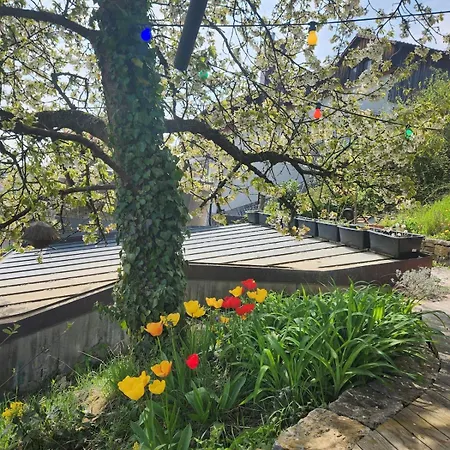Grosse Mit Traumblick Und Terrasse